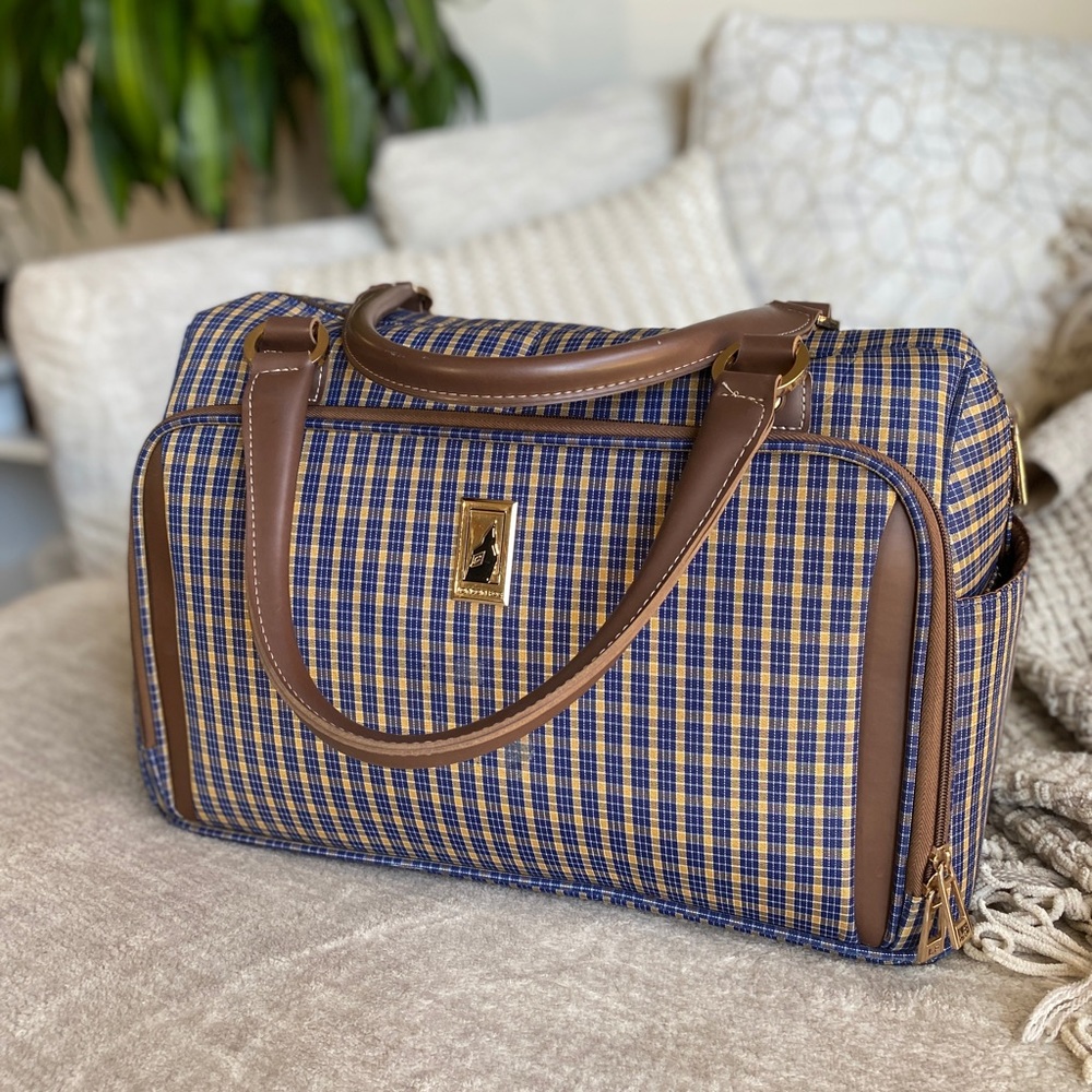 London Fog weekend travel bag
